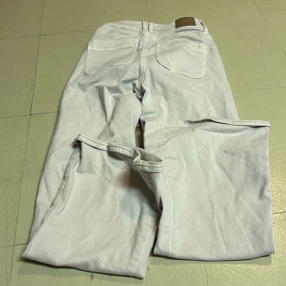 American eagle cream pants. - Picture 5 of 5